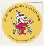 Sticker De Brandweerman Als Hulpverlener (NL) - Firemen