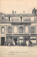 CPA 27 BERNAY PLACE DE L'HOTEL DE VILLE - Bernay