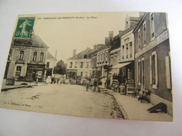 CPA - Marolles Les Braults (72) - La Place - Hôtel Du Croissant - Garagiste - Magasin Lelong - 1910 -  SUP  (FE 54) - Marolles-les-Braults