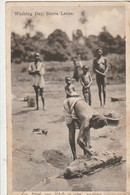 ***   SIERRA LEONE Washing Day - écrite TB - Sierra Leone