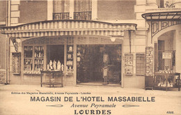 65-LOUDES- MAGASIN DE L'HÔTEL MASSABIELLE AVENUE PAYRAMALE - Lourdes