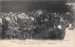 77-MEAUX- THEATRE DE VERDURE PARC DE LA VILLESBOISNET 14 JUILLET 1917, LE PUBLIC DEBOUT PENDANT LE CHANT DE LA MARSEILLA - Meaux