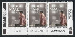 TIMBRES** De 2021 Gommés En Bas De Feuille Illustrée "3 X 2,56 € - DORA MAAR" Avec Date 12.04.21 - Unused Stamps