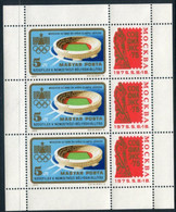 HUNGARY 1975 SOZFILEX Stamp Exhibition Sheetlet MNH / **..  Michel 3042 Kb - Blokken & Velletjes