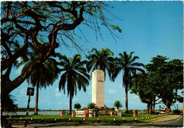 CPM AK War Memorial PARAMARIBO SURINAME (750491) - Suriname