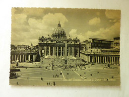 CITTA' DEL VATICANO - Place Saint Pierre Et La Basilique - Vatican