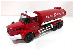 Renault VI GBH 280 - Pompiers - C.C.G.C. Canjuers - Hachette - Trucks