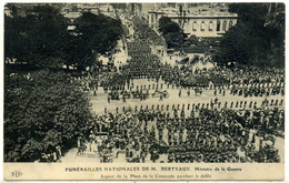 Cpa  Paris 8e Funérailles Nationales Du Ministre De La Guerre Berteaux, Place De La Concorde,  Animée - Arrondissement: 08