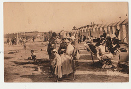 C.P.A.17-CHARENTE Ile De Ré - Plage De St Martin :::::: Animation - Bords De Mer CIRCULEE - Kasernen