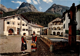 Dorfplatz Scuol Mit Museum (42) - Scuol