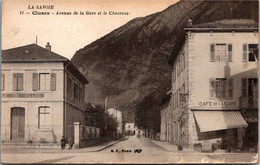 Delcampe - 74 - CLUSES -- Avenue De La Gare Et Le Chevrens - Cluses