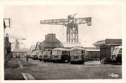 St Nazaire * Penhoët * Le Dépôt Des Autocars * Autobus Bus Car * Grue - Saint Nazaire