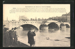 AK Sens, Inondation De Janvier 1910, La Crue Au Vieux Pont, Hochwasser - Inondations