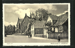 AK Varel I.O., Mühlenstrasse Mit Schlosskirche - Varel