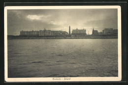 AK Borkum, Blick Auf Die Strandpromenade Vom Meer Aus Gesehen - Borkum