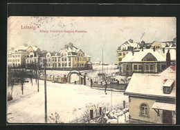 AK Leisnig, König Friedrich-August-Kaserne Im Winter - Leisnig