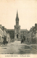 Ailly Sur Noye * Rue Et Vue Sur La Nouvelle église - Ailly Sur Noye