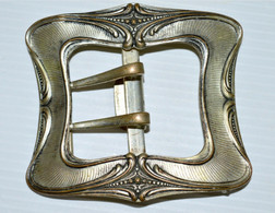 BELLE BOUCLE De CEINTURE ART NOUVEAU LAITON Argenté  Collection Vitrine - Altri & Non Classificati