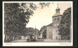 AK Walsrode, Partie Auf Dem Hindenburgplatz Mit Kirche Und Denkmal - Walsrode