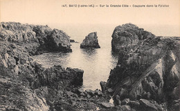 44 - BATZ - Sur La Grande Côte - Coupure Dans La Falaise - Batz-sur-Mer (Bourg De B.)