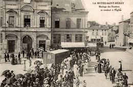 CPA La Mothe-Saint-Héray Mariage Des Rosières Se Rendant à L'Eglise - Reproduction - La Mothe Saint Heray