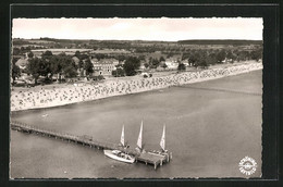 AK Scharbeutz, Strand Mit Boot - Scharbeutz