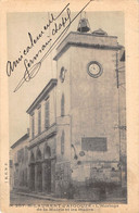 CPA 30 SAINT LAURENT D'AIGOUZE HORLOGE DE LA MAIRIE ET LES HALLES - Altri & Non Classificati