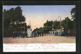 AK Zeithain, Truppen-Übungsplatz, Vor Dem Eingang Ins Lager - Zeithain
