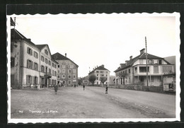 AK Travers, Hotel De L`Ours, La Place - Travers