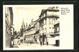 AK Salzwedel,  Strasse Und Mit Central Drogerie Grunert & Postamt - Salzwedel