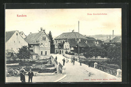 AK Kandern, Passanten Auf Der Neuen Kanderbrücke - Kandern