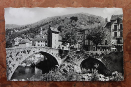 PONT DE MONTVERT (48) - LE GRAND PONT - L'HORLOGE ET "LOU RON DE MOUNTAL" - Le Pont De Montvert