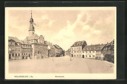 AK Waldenburg I. Sa., Hotel Goldener Löwe, Marktplatz - Waldenburg (Sachsen)