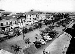 Valras Plage * La Promenade * Hôtel Moderne * Bar Le Charmy * Automobile Voiture Ancienne - Sonstige & Ohne Zuordnung