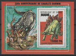 Guinée Guinea 2009 Mi. Bl. 1735 Surchargé Overprint Dinosaures Dinosaurier Dinosaurs 200e Anniversaire De Charles Darwin - Vor- U. Frühgeschichte