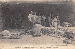 CPA 30 INONDATIONS DE SOMMIERES 26 SEPT 1907 VICTIMES DE L'INONDATION - Sommières