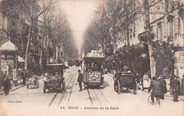 NICE - Avenue De La Gare - Tramway - Automobile - Kiosque à Journaux - Calèche - Autres & Non Classés