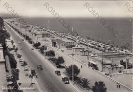 CARTOLINA  PESCARA, ABRUZZO,LUNGOMARE,SPIAGGIA.,LETTINI ,BARCHE A VELA,MARE,ESTATE,VACANZA,VIAGGIATA 1954 - Pescara