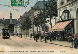 Versailles * TABAC Débit De Tabac Tabacs Café Bières Liqueurs , Rue St Pierre Tribunaux Et Hôtel De Ville * Tramway Tram - Versailles