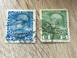 Perforierter Stempel ÖSTERREICH- -Perforé-Perforés,Perfin Perfins,Perforatis,Perforato, Perforated, Perforata,Durchlöche - Perforadas