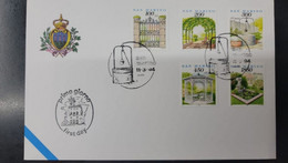 A) 1994, SAN MARINO, GARDENS, FDC, THE GATE, THE BOWER, THE WELL, THE GAZEBO, THE BASQUE, PLANTS, XF - Lettres & Documents