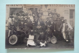 60 -  Superbe Carte-photo De VENETTE - Bal Du 12 Fevrier 1927 - Fête - Musiciens - Déguisements - Venette