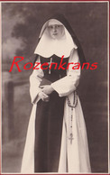 Oude Foto Old Photo Sister Nun NON KLOOSTERLINGE ZUSTER SOEUR RELIGIEUSE (In Zeer Goede Staat) - Kirchen Und Klöster