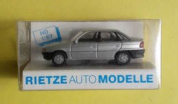 Voiture Miniature Opel Astra - HO 1:87 - Rietze Auto Modelle - Livrée Dans Sa Boite D'origine - Schaal 1:87