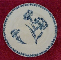 Assiette Ancienne KG Luneville Décor Oeillet Bleu - Lunéville (FRA)