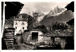 Soglio, Dorfbrunnen (2) - Soglio