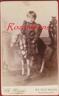 Foto CDV Carte De Visite Portrait Enfant Cheval à Bascule Rocking Horse Schaukelpferd Schommelpaard Rozet Brussel Photo - Unclassified