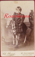 Foto CDV Carte De Visite Portrait Enfant Cheval à Bascule Rocking Horse Schaukelpferd Schommelpaard Rozet Brussel Photo - Ohne Zuordnung
