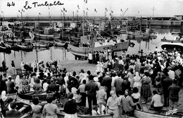 La Turballe * Le Pardon De Ste Anne * Fête Religieuse * Le Port * Bateau - La Turballe