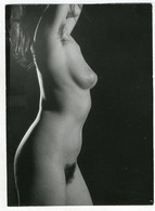 Photo Original Argentique Curiosa Nue Nude Modèle Pin Up Vers 1970 - Non Classificati